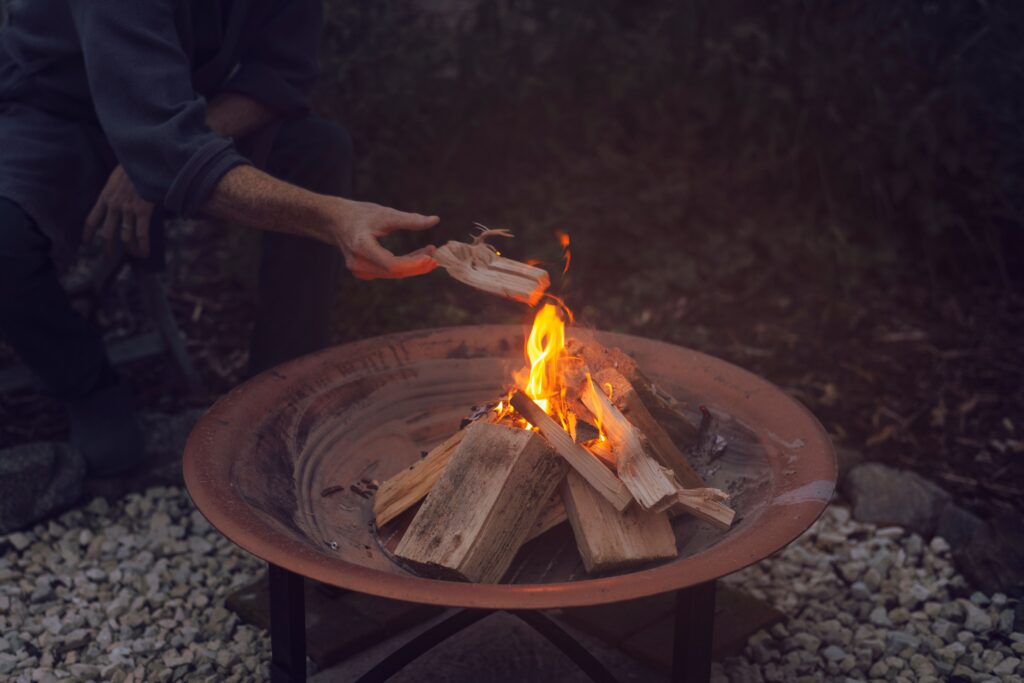 How Do I Build A DIY Fire Pit In My Backyard? How Do I Build A DIY Fire Pit In My Backyard?